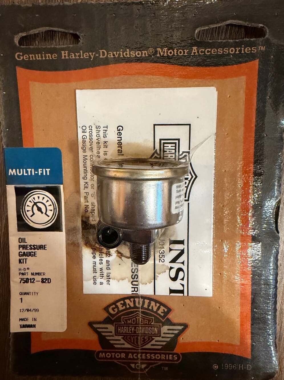Harley-Davidson Oil Pressure Gauge Kit Part Number 75012-82D
